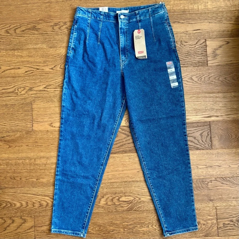 Levi’s High-Waisted Tapered Jeans - Picture 10 of 10